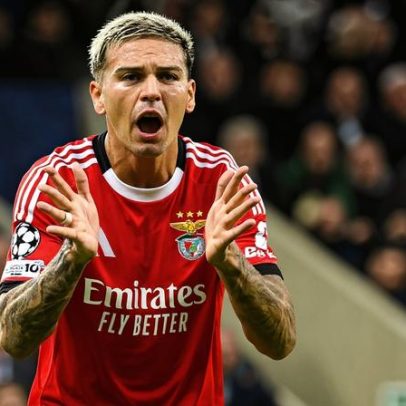 Mourinho esclarece lesões de Enzo, António Silva e Aursnes no Benfica