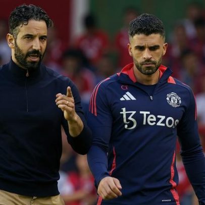Adjunto de Amorim deixa mensagem após saída do Manchester United
