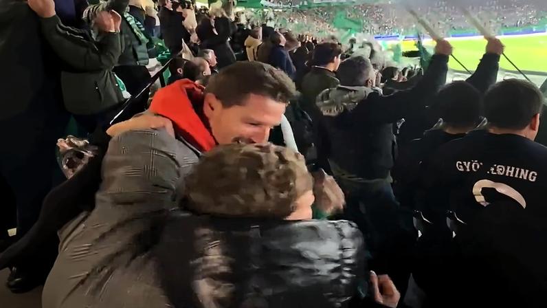 Adrien Silva esteve em Alvalade a vibrar com a vitória do Sporting