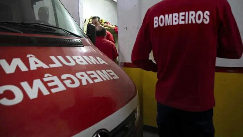 Cooperações de bombeiros em desacordo