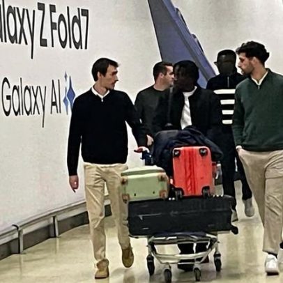 Faye já chegou a Lisboa para negócio com o Sporting
