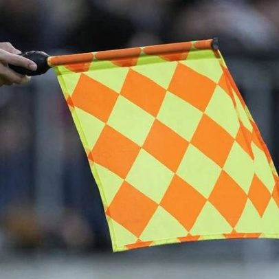 UEFA e FA recusam a Lei Wenger e propõem nova medida para o fora de jogo