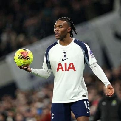 Craque do Tottenham devastado após assalto a carro