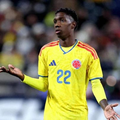 Benfica avança com proposta por Asprilla e Tottenham mira Robertson