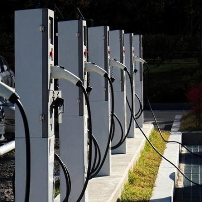 Governo facilita acesso ao mercado de mobilidade eléctrica