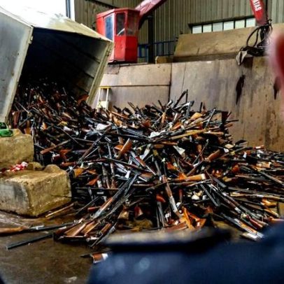 PSP destrói quase 7 mil armas em empresa na Maia