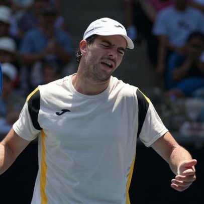 Jaime Faria eliminado do Open da Austrália por Rublev