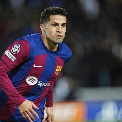 Flick não perde tempo com Cancelo, pode jogar já