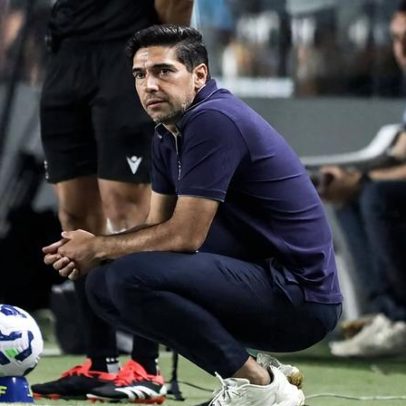 Abel Ferreira enfrenta derrota contundente e apela a lições para todos