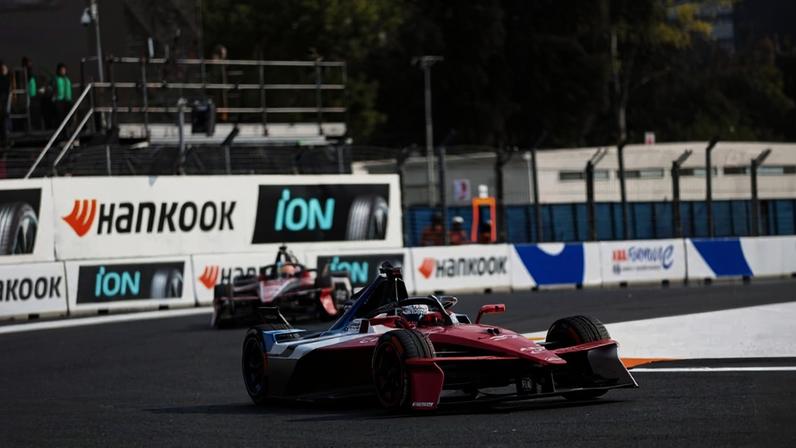 Nick Cassidy, ao volante do Citroën