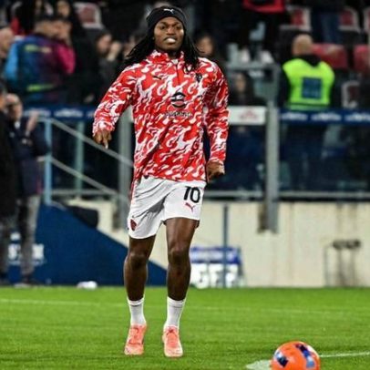 Allegri transforma o avançado do Milan num jogador completamente diferente