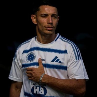 Promessa do Cruzeiro no radar do Benfica, segundo a imprensa brasileira