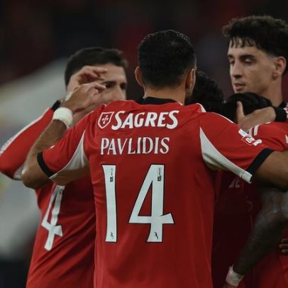 Águias aproximam-se do Sporting: melhores imagens do Benfica-Estoril