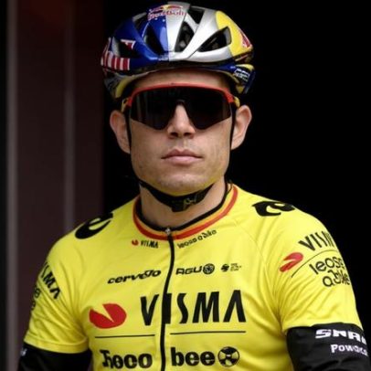 Van Aert já treina na estrada dez dias após fratura do tornozelo