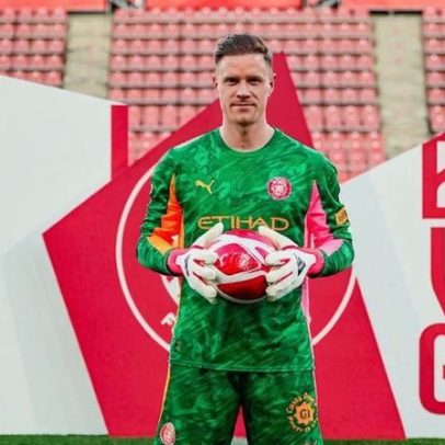Ter Stegen apresentado pelo Girona após despedida difícil do Barça