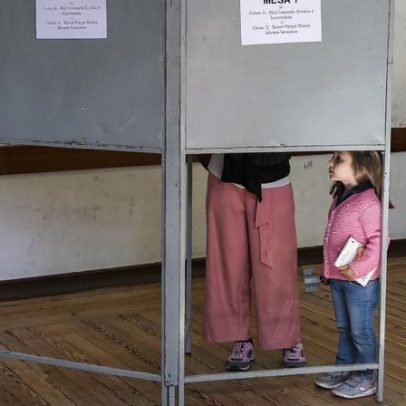 Crianças votam em Oliveira, São Paio e São Sebastião, Guimarães