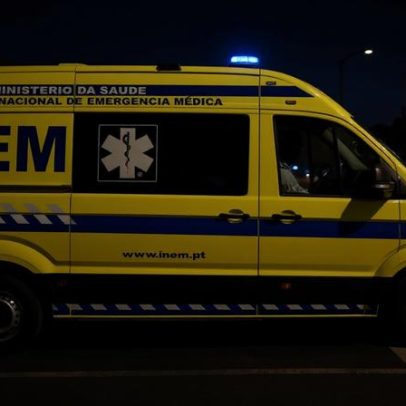 INEM aponta falhas devido à retenção de macas nos hospitais