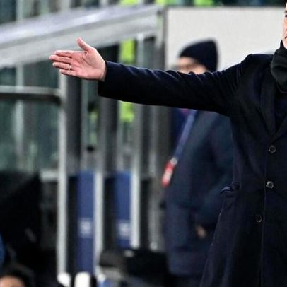Mourinho afirma que amanhã vão tentar atuar com equilíbrio