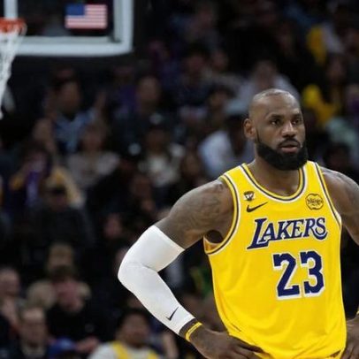 Jeanie Buss ponderou enviar LeBron James aos Clippers