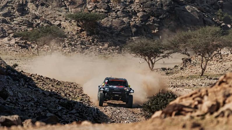 João Ferreira (Toyota Hilux) baixou da 15.ª para a 17.ª posição após a etapa 4 do Dakar 2026