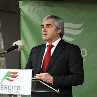 Exército cresce 13% em 20 meses e ministro busca motivos para manter militares