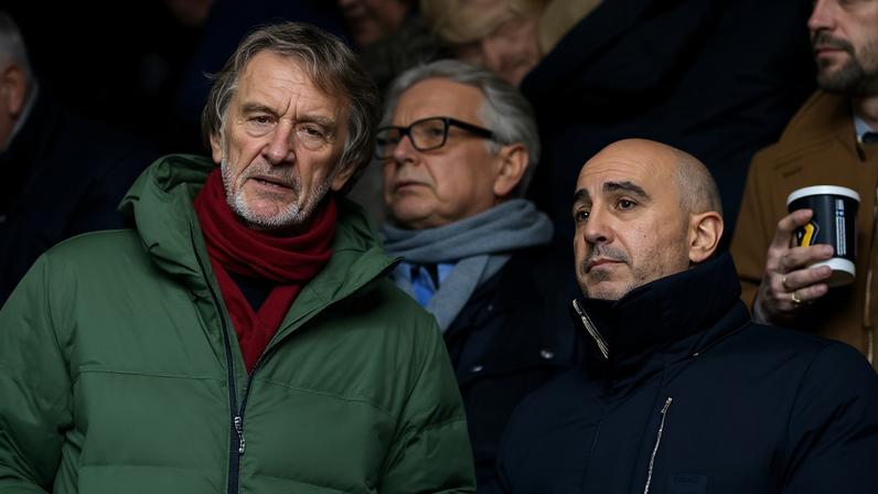 Manchester United enfrenta buraco financeiro devido a má temporada