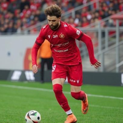 Transferência do goleador do Estrela da Amadora não avançou