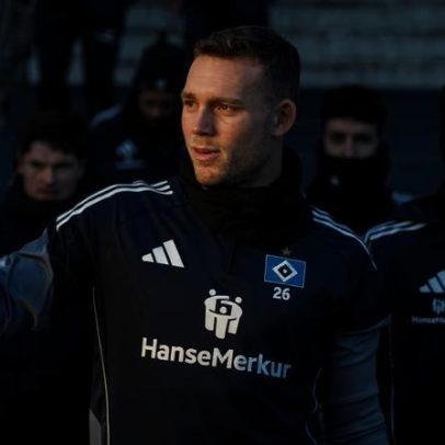 Bayern acena com empréstimo do guarda-redes à Inglaterra