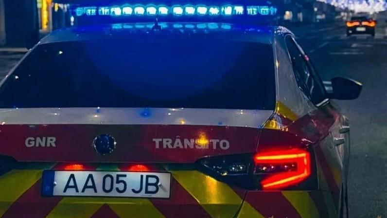 Operação “Natal e Ano Novo 2025/2026”: 13 mortos em mais de 1 200 acidentes nas estradas fiscalizadas pela GNR