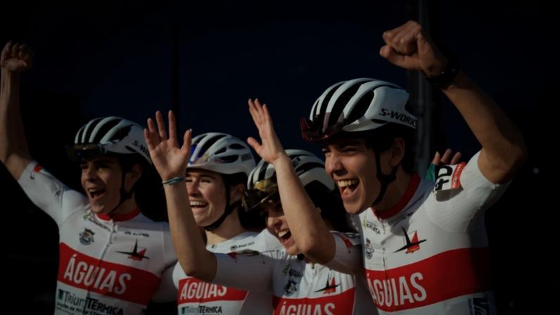 Águias de Alpiarça conquistam título inédito no Team Relay