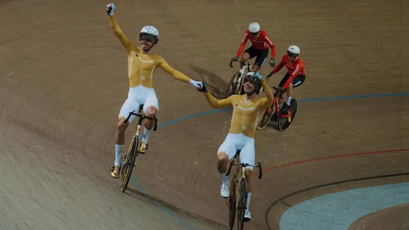 Dupla triunfou equipada em tons dourado
