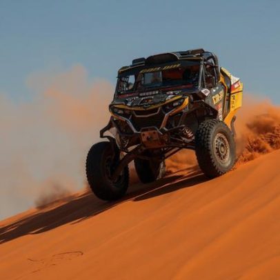 João Monteiro vence a última etapa dos SSV no Dakar 2026