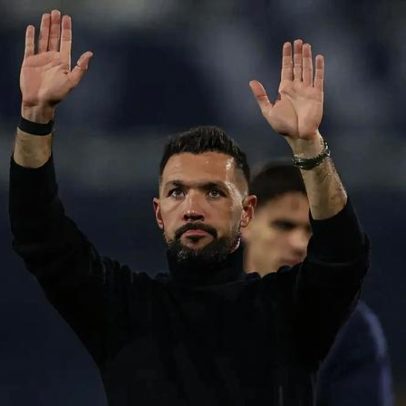 Francesco Farioli diz que ninguém é herói; a equipa trabalha unida