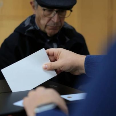 Processo eleitoral à segunda volta: campanha, financiamento e voto antecipado
