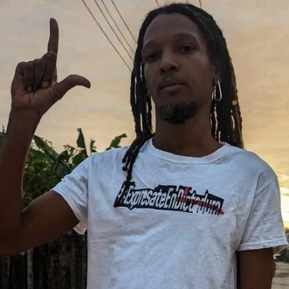 Rapper cubano condenado a cinco anos por exibir cartazes de direitos humanos