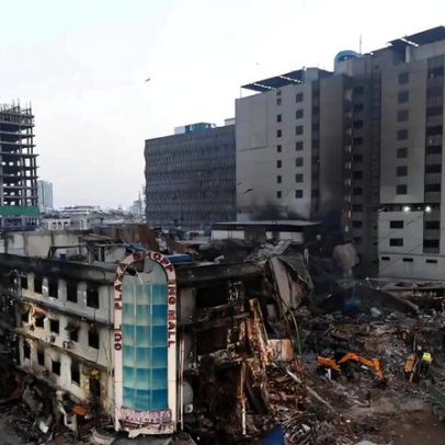 Incêndio num centro comercial no Paquistão deixa 60 mortos