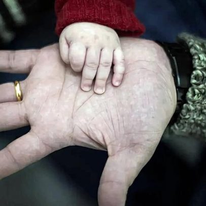 Parlamento discute licença parental inicial após petição de 42 mil assinaturas