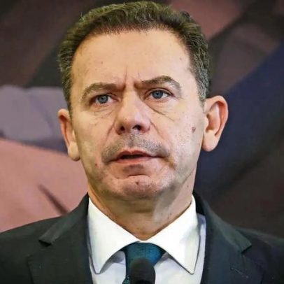Página satírica processada pelo Governo diz que caso é sintomático e lamentável