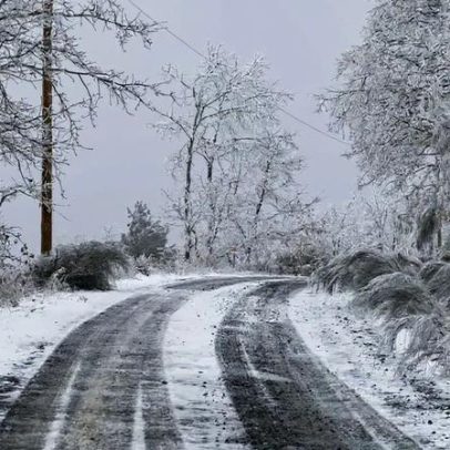 Escolas e creches encerradas; aldeias isoladas devido à neve