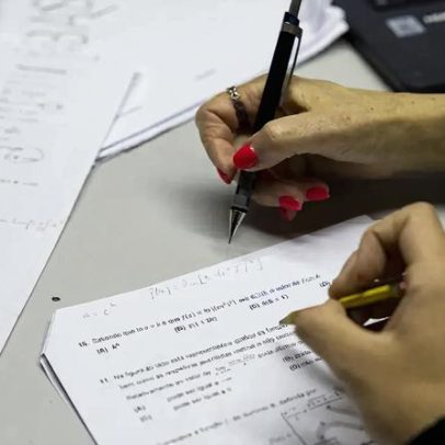 Correção digital de provas reduz equipas de apoio às escolas