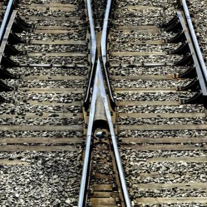 Rede de fuga ao IVA lucra três milhões com carros importados