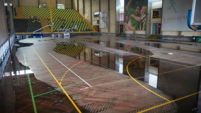 Pavilhão das Travessas, em São João da Madeira, é um dos maiores recintos desportivos cobertos do país