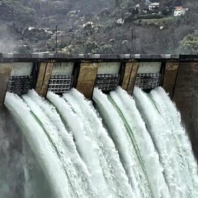 Colisão entre cinco viaturas na A32 em Santa Maria da Feira fere seis pessoas