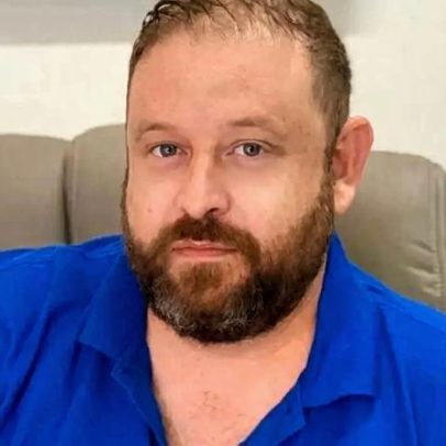 Fausto tem restaurante português no Gabão; clientes estranham, depois gostam.