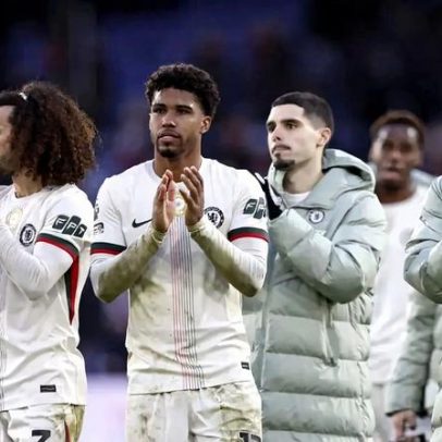 Chelsea sobe ao top-4; Aston Villa vence e fica em terceiro