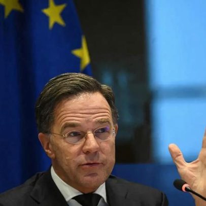 Líder da NATO comenta defesa da Europa sem os EUA: Putin iria gostar