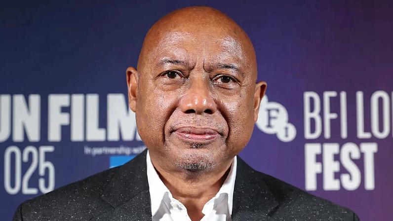 Raoul Peck fala ao JN de "Orwell 2+2=5", já nos cinemas