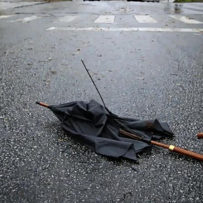 Circulação ferroviária suspensa na Linha do Norte para comboios de longo curso