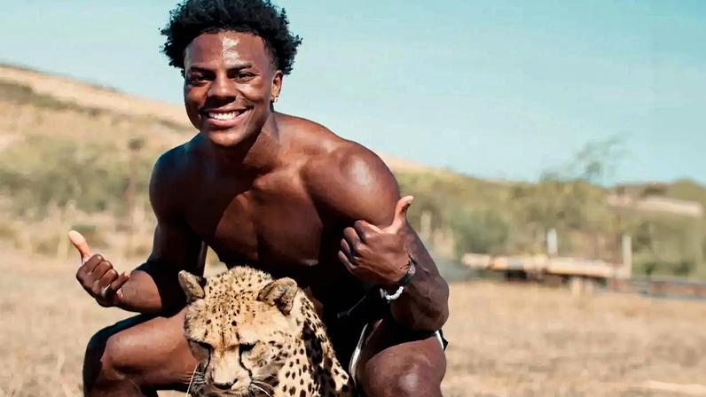 Jovem influenciador de 21 anos percorreu mais de duas dezenas de países africanos