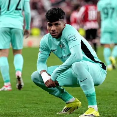 Alverca contrata lateral do Benfica a título definitivo Napoli insiste em Alisson